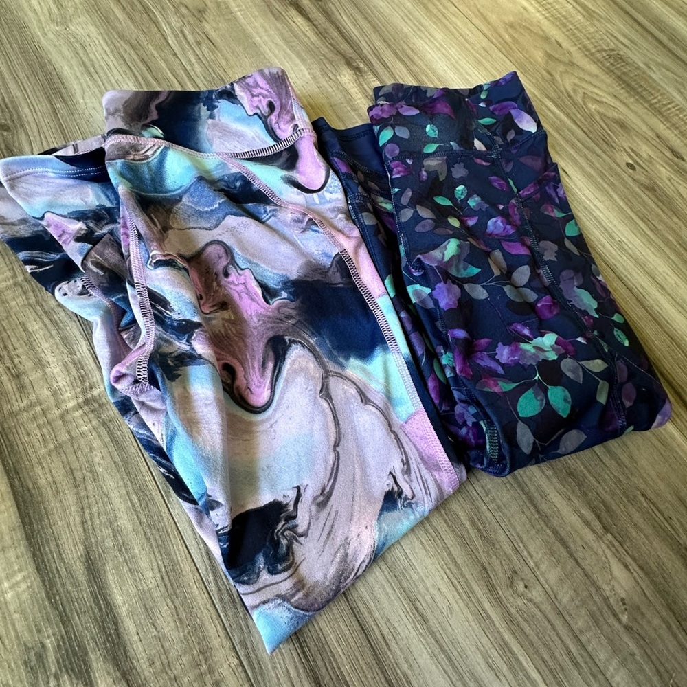All In Motion Set of 2 Girls Athletic Leggings in Purple and Blue Size M (7/8)